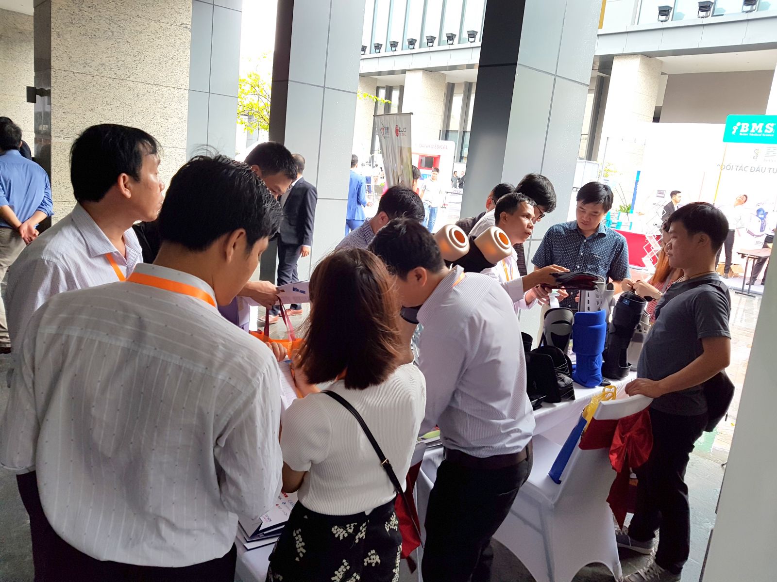 Công ty Cổ phần Đầu tư HDN tham gia Hội nghị khoa học thường niên Hội Chấn thương chỉnh hình Việt Nam tại Hà Tĩnh 9
