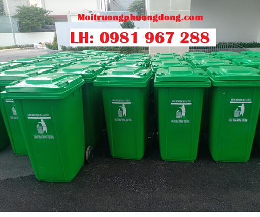Thung-rac-240-lit-mau-xanh(1).jpg