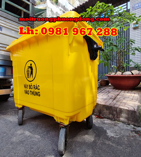 Thung-rac-660L-y-te.jpg