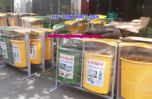 Thung-rac-cong-cong-2-ngan(1).jpg