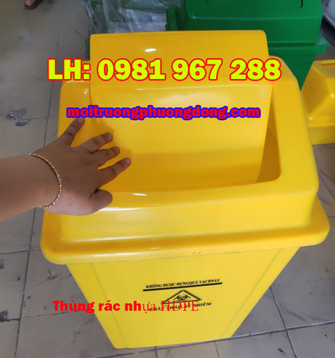 Thung-rac-nhua-60L-nap-bap-benh.jpg
