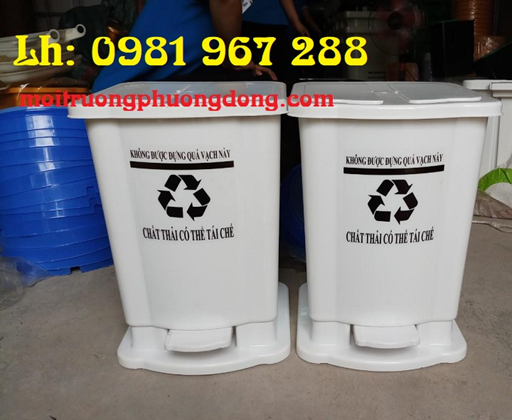 Thung-rac-y-te-20l-mau-trang.jpg
