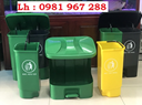 Thung-rac-2-ngan-dap-chan.jpg