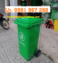 Thung-rac-dap-chan-240l-cong-cong.jpg