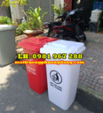 Thung-rac-nhua-240-l-mau-do.jpg