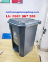 Thung-rac-nhua-an-chan-30-l.jpg