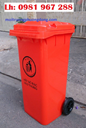 Thung-rac-nhua-cong-nghiep-120-l-mau-do.jpg
