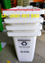Thung-rac-nhua-mau-trang-240L.jpg