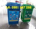 thung-rac-ngoai-troi-60l-dap-chan.jpg