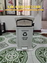 thung-rac-nhua-dap-chan-30L.jpg
