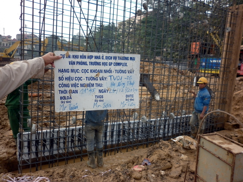 Thi công cọc khoan nhồi và tường vây tại GP Complex - 1A Phùng Chí Kiên 10
