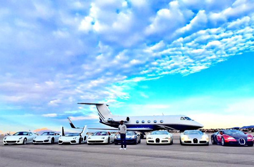 Ngắm bộ sưu tập xe hơi 6 Triệu USD của Floyd Mayweather